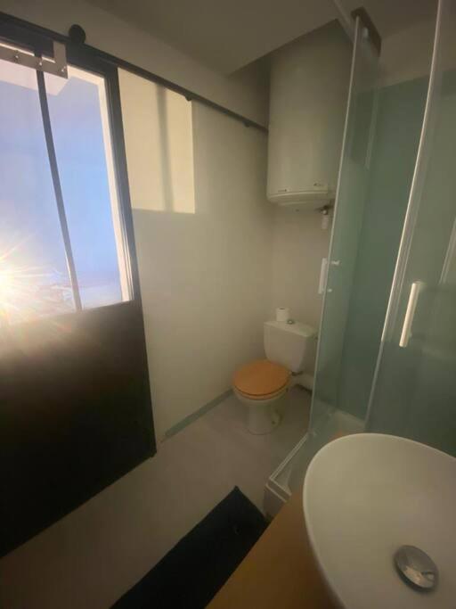 Appartement En Face De La Gare - Centre Ville ポアティエ エクステリア 写真
